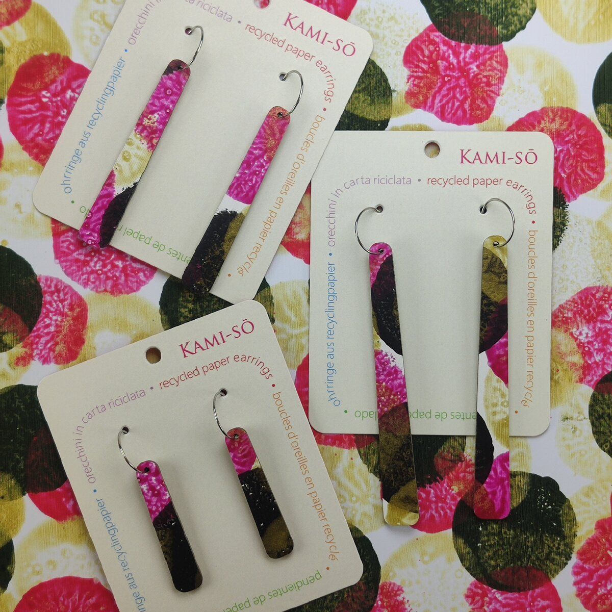Paddle Recycled Paper Earrings - Black, Gold & Magenta